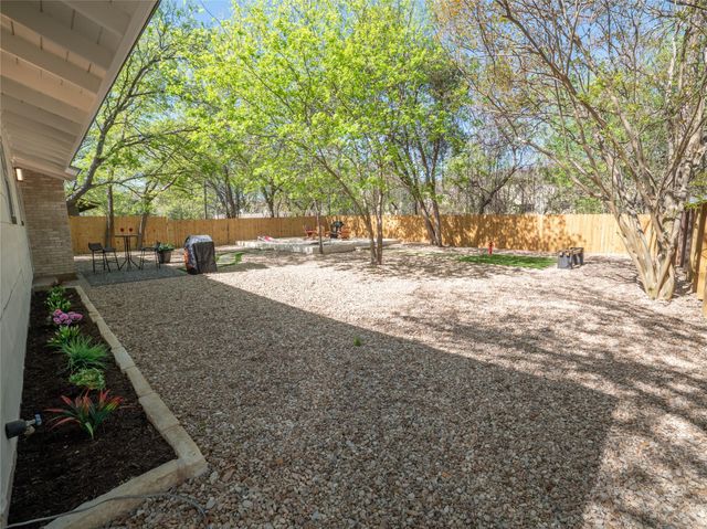 8604 Millway DR, Austin, TX 78757