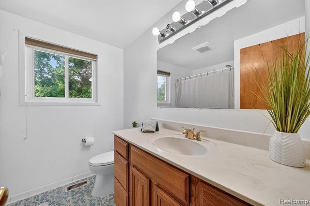 37168 Vincent Street, Westland, MI 48186
