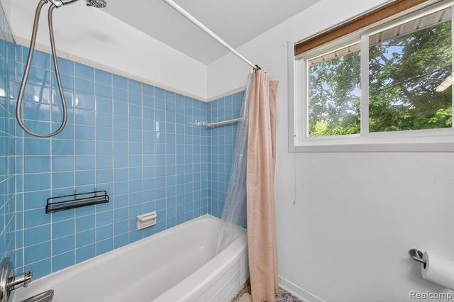 37168 Vincent Street, Westland, MI 48186