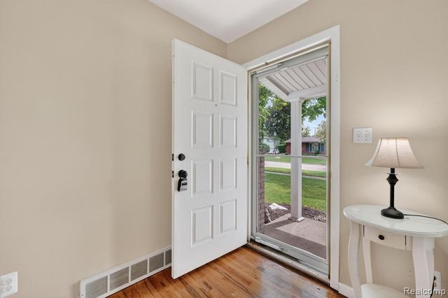 37168 Vincent Street, Westland, MI 48186