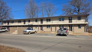 1205 W Hunt St, Paragould, AR 72450