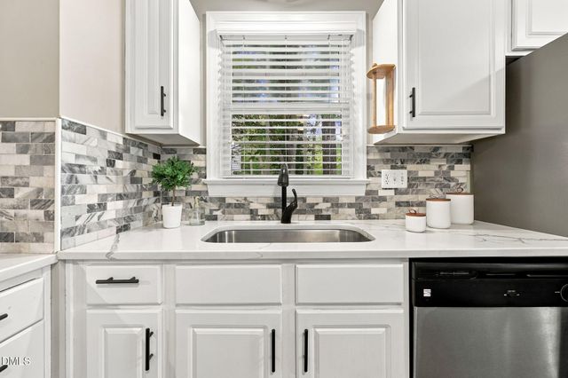308 Black Swan Way, Wake Forest, NC 27587