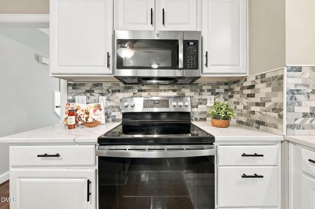308 Black Swan Way, Wake Forest, NC 27587