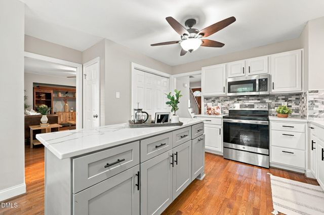 308 Black Swan Way, Wake Forest, NC 27587