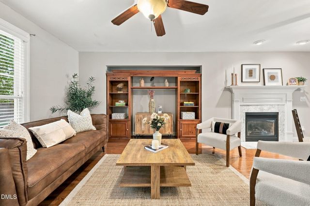 308 Black Swan Way, Wake Forest, NC 27587