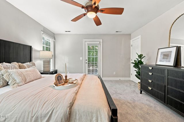 308 Black Swan Way, Wake Forest, NC 27587