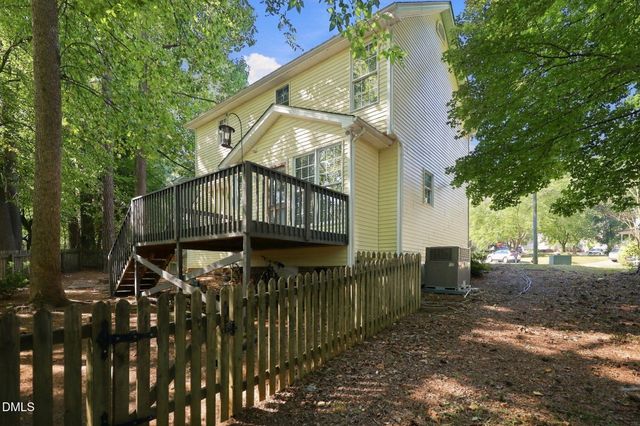 308 Black Swan Way, Wake Forest, NC 27587