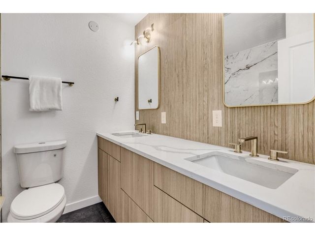 14272 E Hawaii Cir B, Aurora, CO 80012