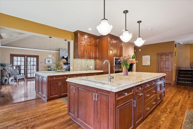 1418 Western Avenue, Flossmoor, IL 60422