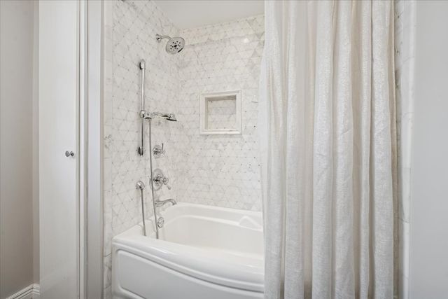 1418 Western Avenue, Flossmoor, IL 60422