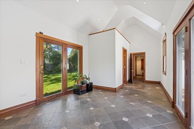 1418 Western Avenue, Flossmoor, IL 60422