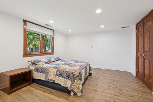 1418 Western Avenue, Flossmoor, IL 60422