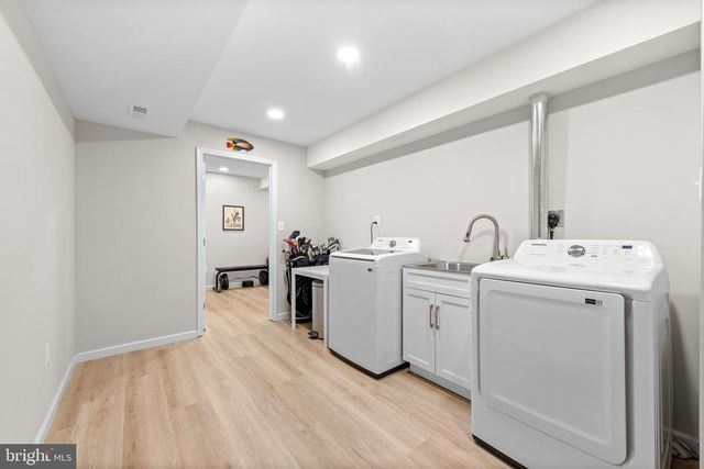 11612 CLIPSTONE LN, Reston, VA 20191