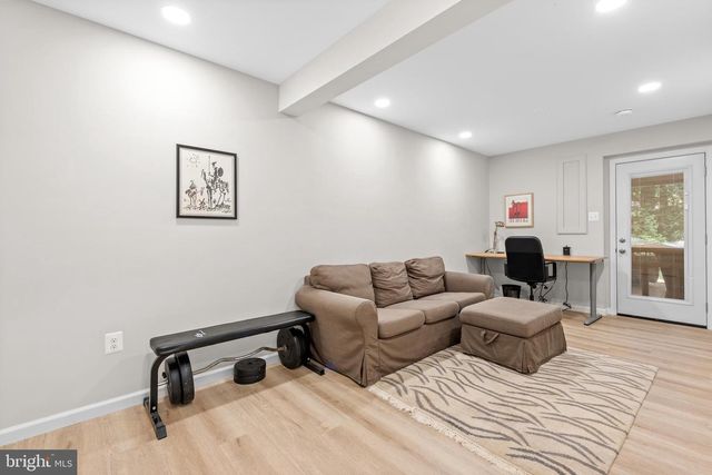 11612 CLIPSTONE LN, Reston, VA 20191