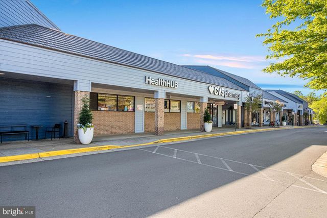 11612 CLIPSTONE LN, Reston, VA 20191