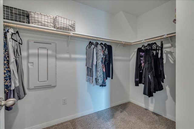 314 Lake Sweetwater LN, Buda, TX 78610