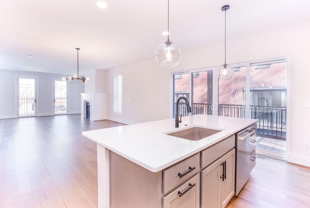 232 E Southgate Street, Newport, KY 41071