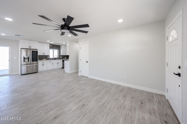 6609 N 20TH Avenue, Phoenix, AZ 85015