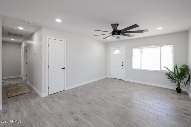 6609 N 20TH Avenue, Phoenix, AZ 85015