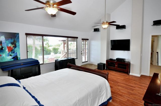 1400 Darwin Dr, Oceanside, CA 92056