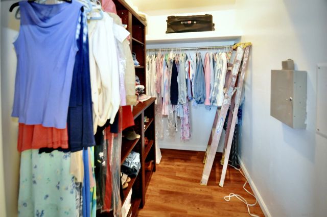 1400 Darwin Dr, Oceanside, CA 92056