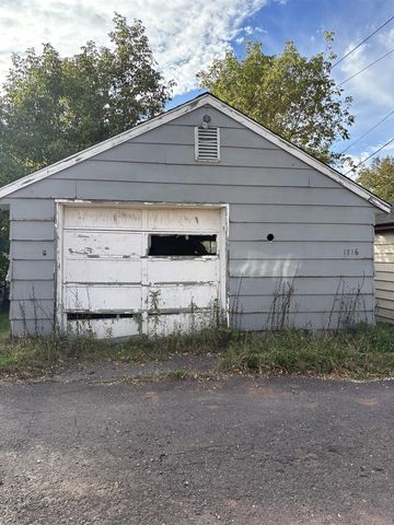 1716 Lackawanna Ave, Superior, WI 54854