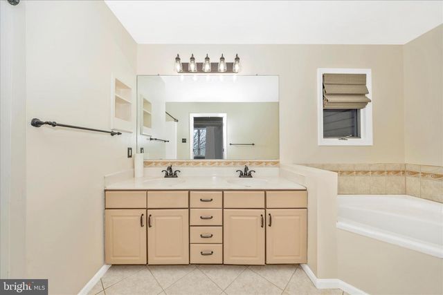 10304 HORN, New Market, MD 21774