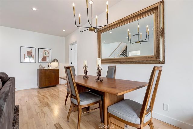 8611 Rosewood Avenue, West Hollywood, CA 90048