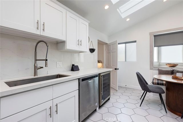 8611 Rosewood Avenue, West Hollywood, CA 90048