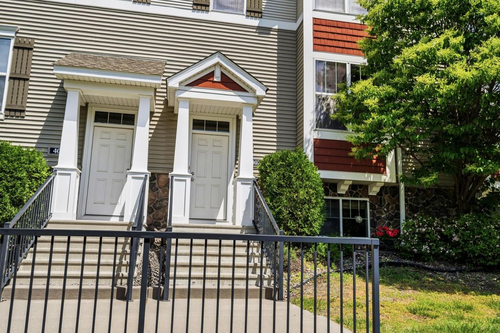 407 Lookout Place NE, Columbia Heights, MN 55421 — exterior