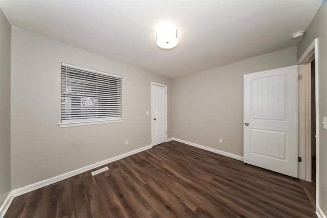 609 Banner Avenue, Edmond, OK 73013