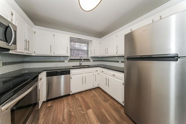 609 Banner Avenue, Edmond, OK 73013