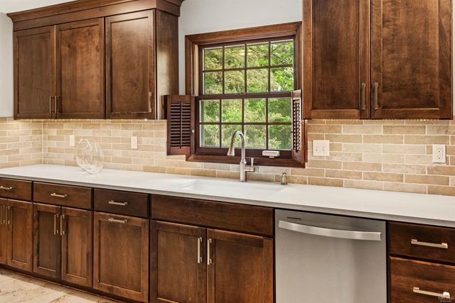 2025 College Heights Road, Manhattan, KS 66502