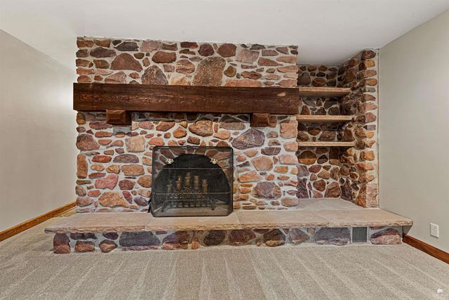 2025 College Heights Road, Manhattan, KS 66502