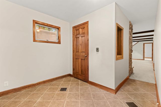 2025 College Heights Road, Manhattan, KS 66502