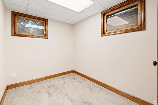 2025 College Heights Road, Manhattan, KS 66502