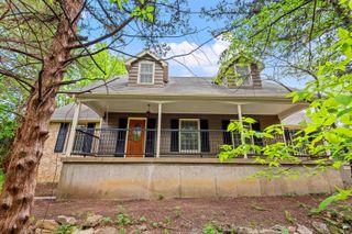 2025 College Heights Road, Manhattan, KS 66502