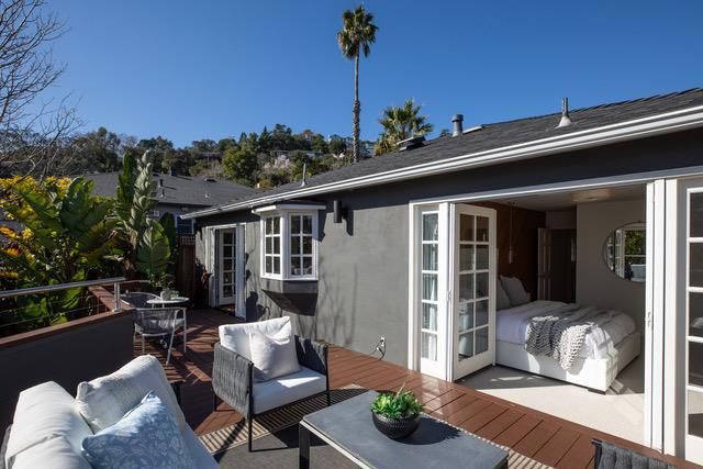 1541 Hull Drive, San Carlos, CA 94070