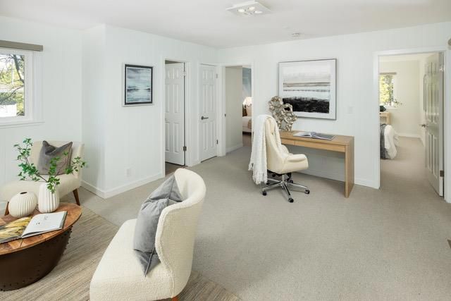 1541 Hull Drive, San Carlos, CA 94070