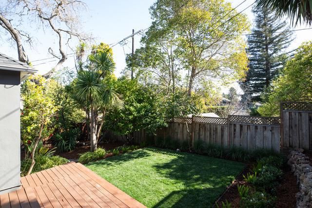 1541 Hull Drive, San Carlos, CA 94070