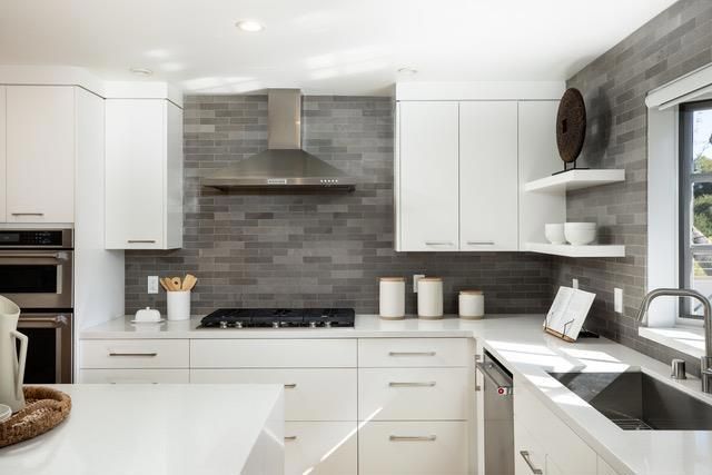 1541 Hull Drive, San Carlos, CA 94070