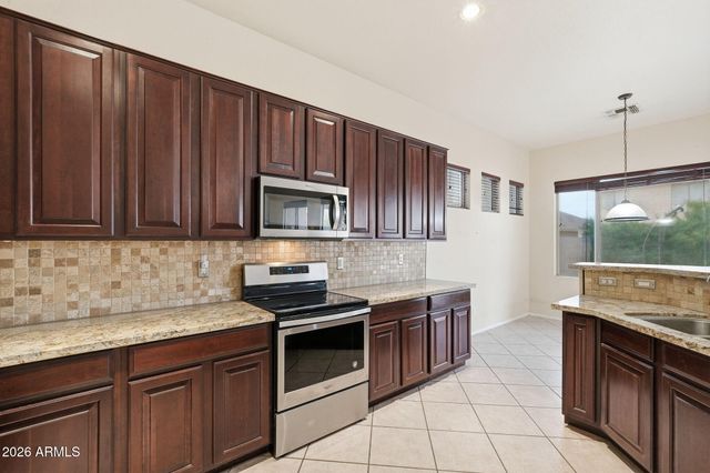 6130 S KIMBERLEE Way, Chandler, AZ 85249