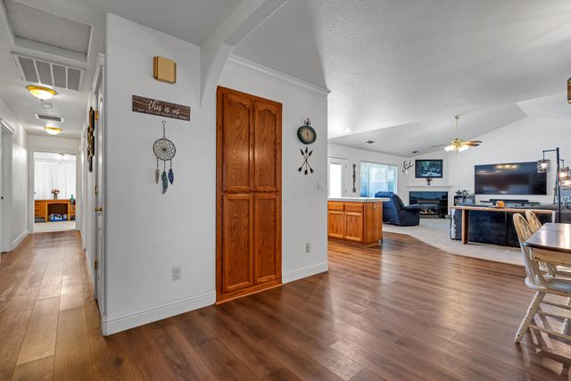 22103 Table Mountain Place, Cottonwood, CA 96022