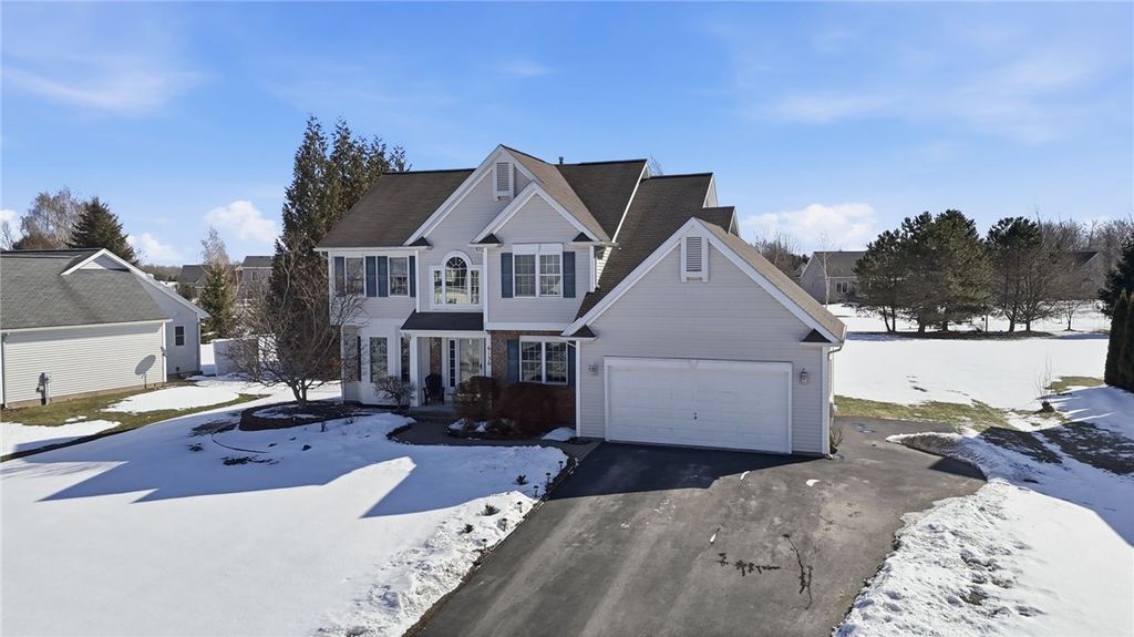 6130 La Frank Drive, Ontario, NY 14519