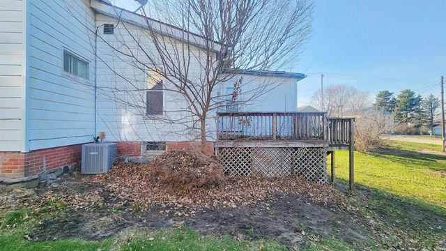 430 W Maple Street, Waterloo, IN 46793