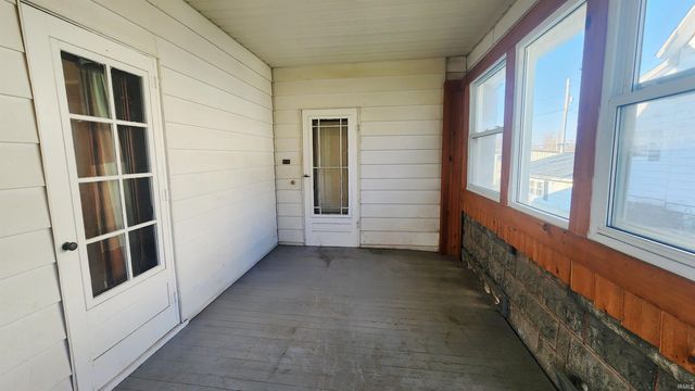 430 W Maple Street, Waterloo, IN 46793