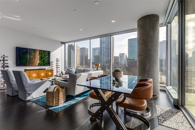 3130 N Harwood Street 801, Dallas, TX 75201