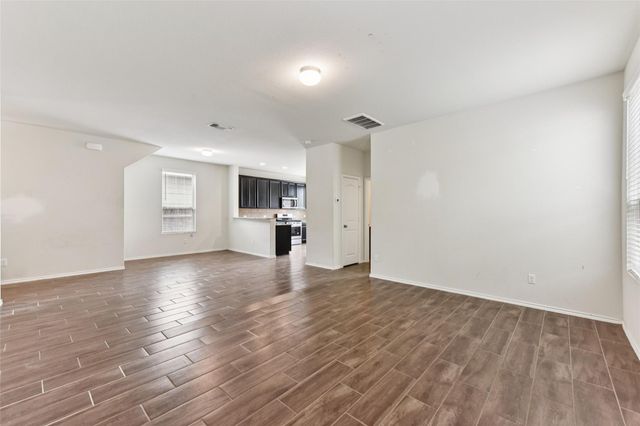 333 La Dera DR, Liberty Hill, TX 78642