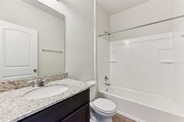 333 La Dera DR, Liberty Hill, TX 78642