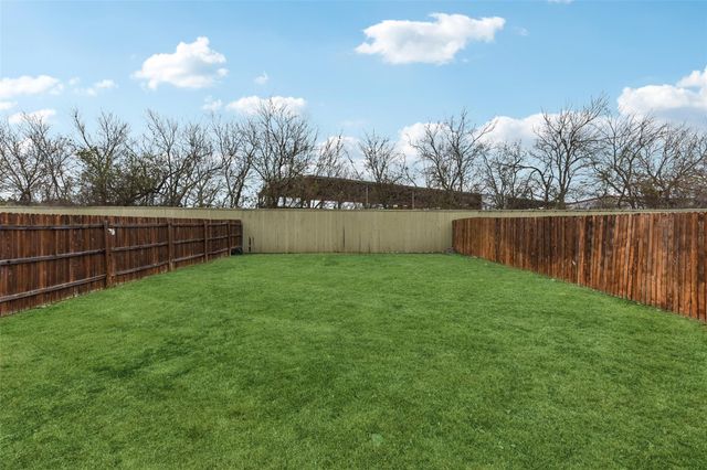 333 La Dera DR, Liberty Hill, TX 78642
